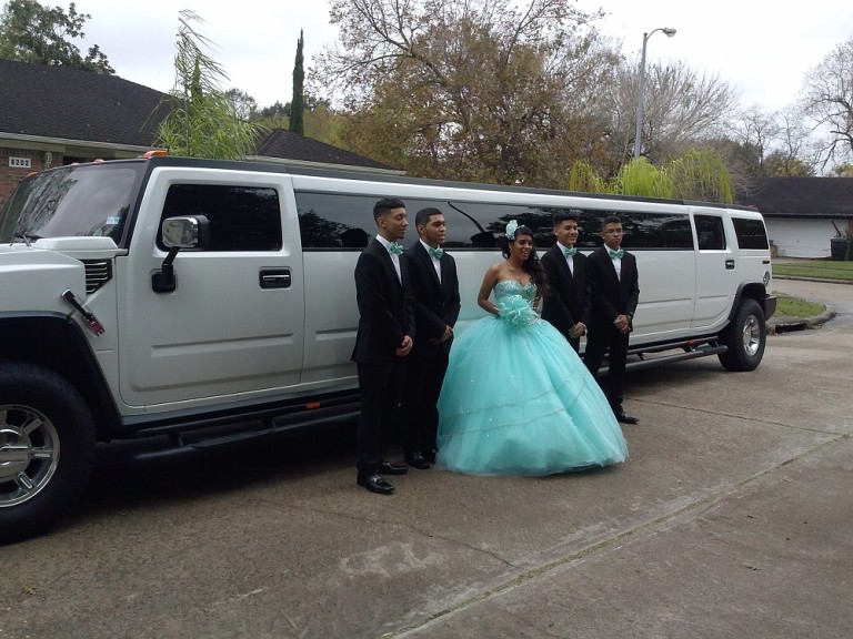 HOUSTON QUINCEANERA LIMO SERVICESERVICIO DE LIMOSINA PARA QUINCEANERA ...